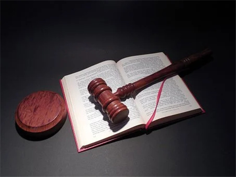 高陽路律師解答上海分居多久可以判離婚