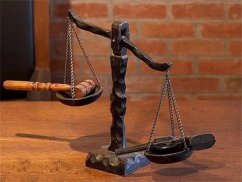 上海刑事律師收費