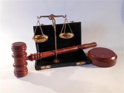 上海刑事律師收費