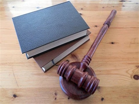 上海刑法上哪一些人不能做證人
