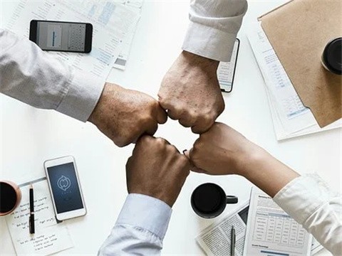 發生合同糾紛找上海律師合同生效和合同成立的區別